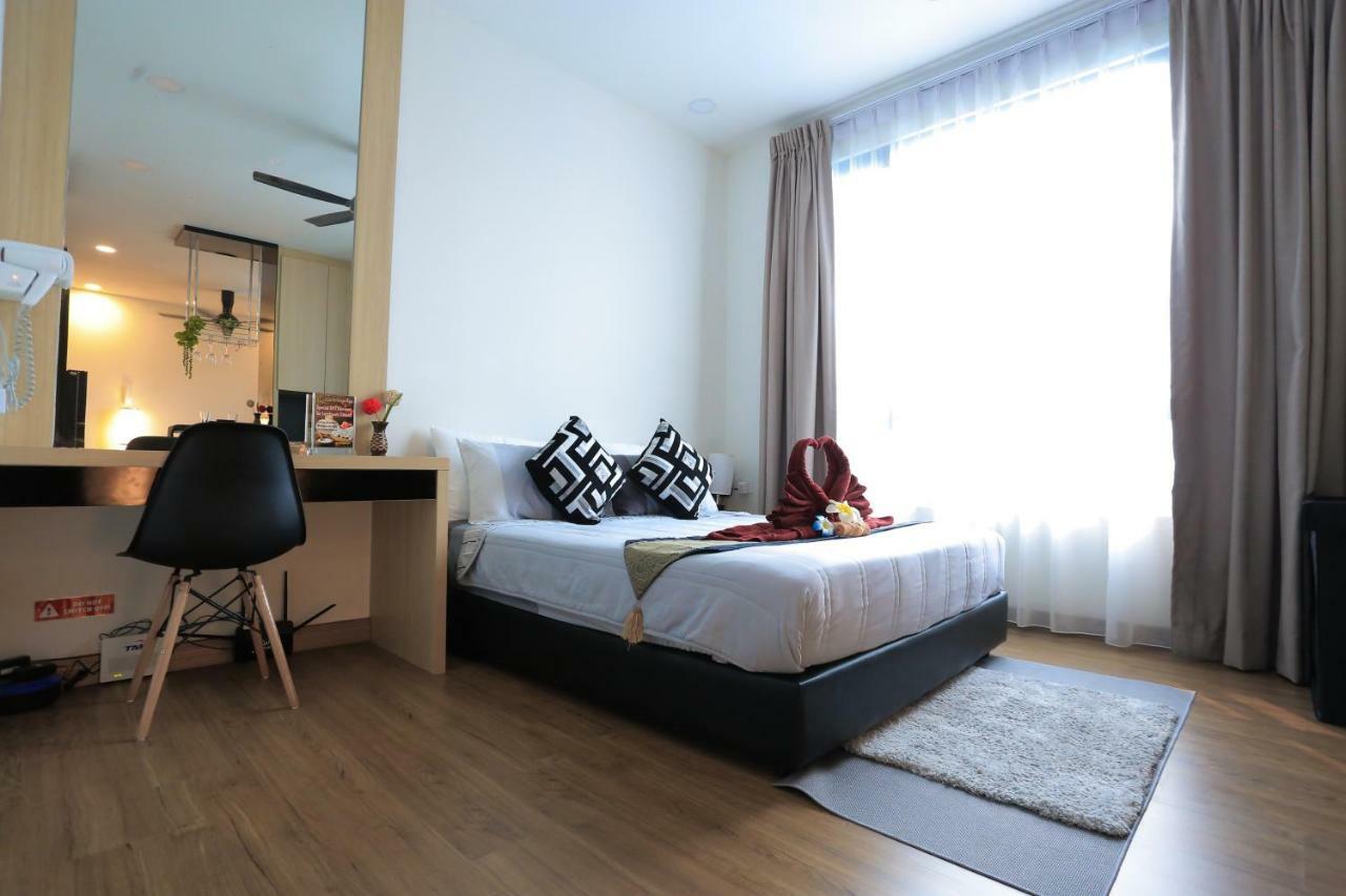 Mlh Deluxe Studio Suites @ Landmark Residence Cheras Exterior photo