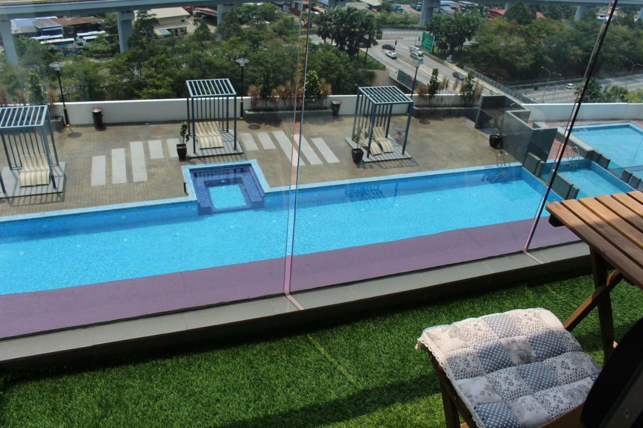Mlh Deluxe Studio Suites @ Landmark Residence Cheras Exterior photo